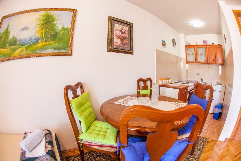City Apartments Gosposhtina Μπούντβα Εξωτερικό φωτογραφία