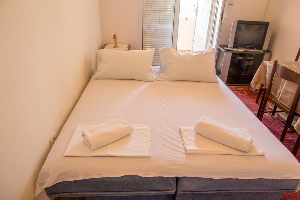 City Apartments Gosposhtina Μπούντβα Εξωτερικό φωτογραφία