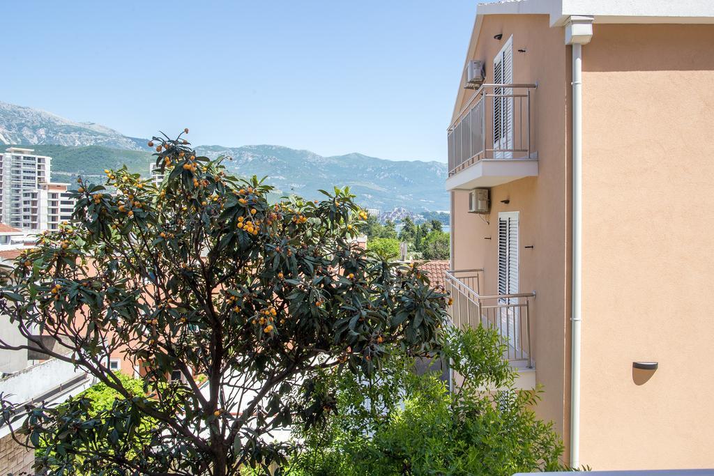 City Apartments Gosposhtina Μπούντβα Εξωτερικό φωτογραφία